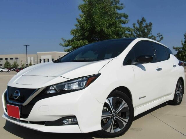 Белый Ниссан Лиф, объемом двигателя 0 л и пробегом 39 тыс. км за 4300 $, фото 1 на Automoto.ua