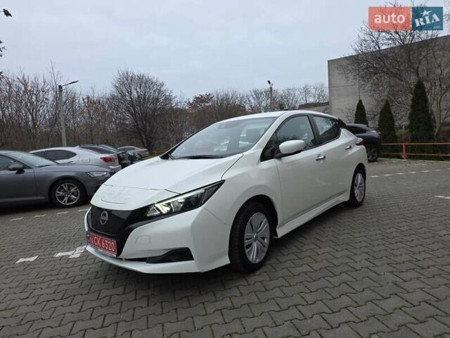 Белый Ниссан Лиф, объемом двигателя 0 л и пробегом 36 тыс. км за 14999 $, фото 1 на Automoto.ua