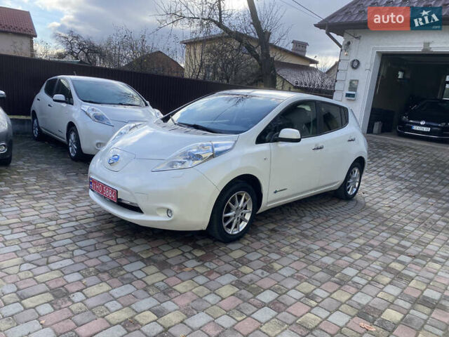 Бежевый Ниссан Лиф, объемом двигателя 0 л и пробегом 160 тыс. км за 7290 $, фото 1 на Automoto.ua