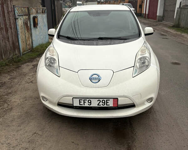 Бежевый Ниссан Лиф, объемом двигателя 0 л и пробегом 112 тыс. км за 6200 $, фото 1 на Automoto.ua