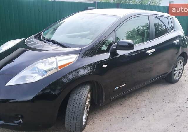Чорний Ніссан Ліф, об'ємом двигуна 0 л та пробігом 101 тис. км за 5500 $, фото 1 на Automoto.ua
