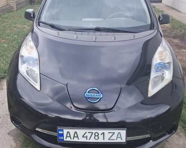 Черный Ниссан Лиф, объемом двигателя 0 л и пробегом 184 тыс. км за 4299 $, фото 1 на Automoto.ua