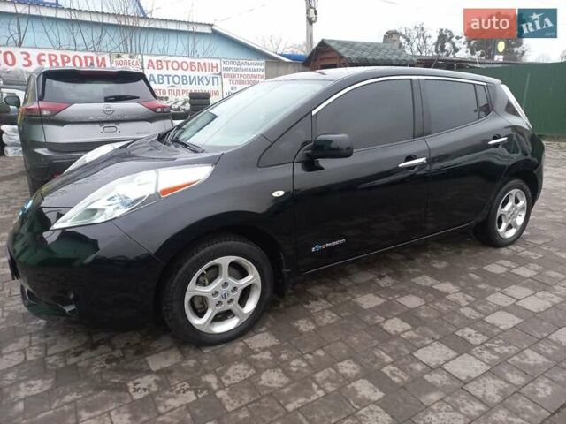 Черный Ниссан Лиф, объемом двигателя 0 л и пробегом 84 тыс. км за 4500 $, фото 1 на Automoto.ua