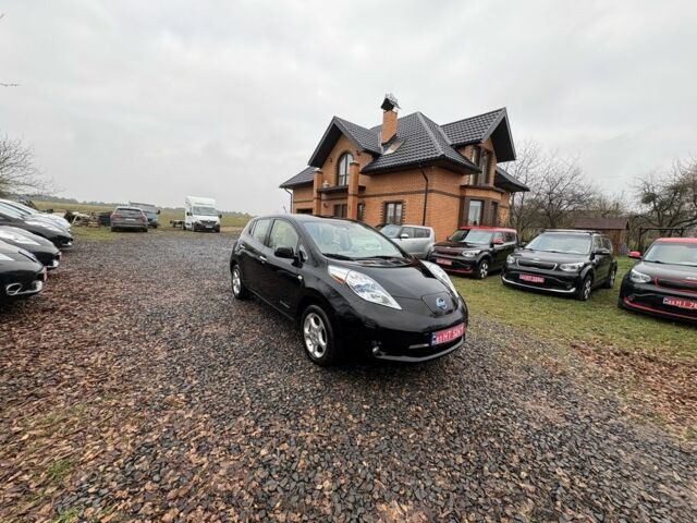 Чорний Ніссан Ліф, об'ємом двигуна 0 л та пробігом 97 тис. км за 4000 $, фото 1 на Automoto.ua