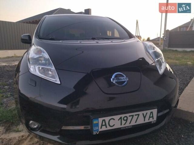 Черный Ниссан Лиф, объемом двигателя 0 л и пробегом 157 тыс. км за 4700 $, фото 1 на Automoto.ua