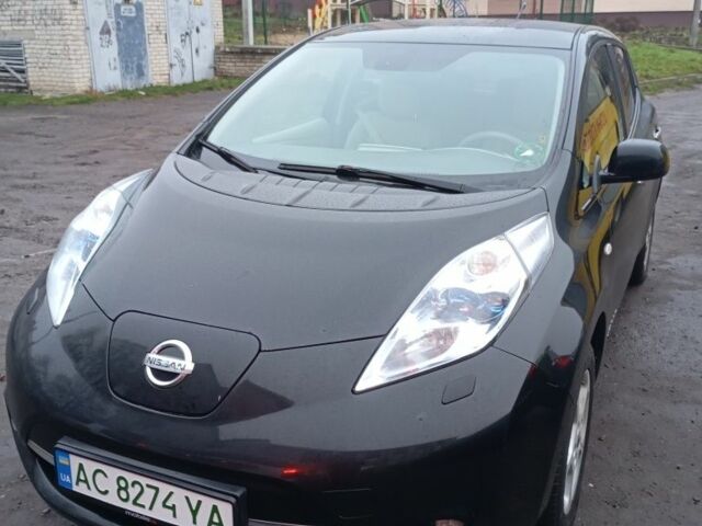 Черный Ниссан Лиф, объемом двигателя 0 л и пробегом 168 тыс. км за 4850 $, фото 1 на Automoto.ua