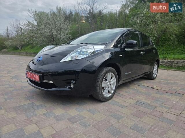 Черный Ниссан Лиф, объемом двигателя 0 л и пробегом 115 тыс. км за 6400 $, фото 1 на Automoto.ua