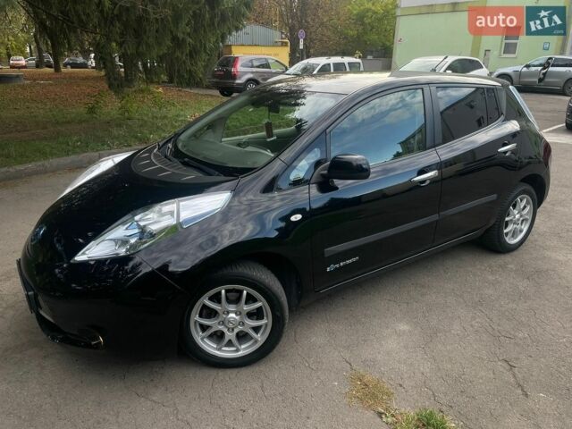 Чорний Ніссан Ліф, об'ємом двигуна 0 л та пробігом 124 тис. км за 5499 $, фото 1 на Automoto.ua