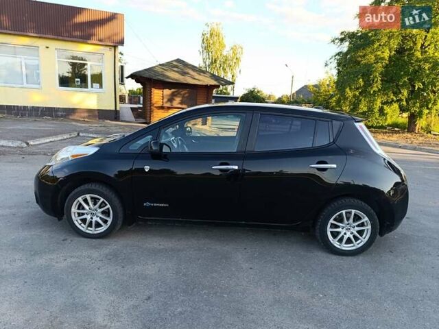 Черный Ниссан Лиф, объемом двигателя 0 л и пробегом 205 тыс. км за 6300 $, фото 1 на Automoto.ua