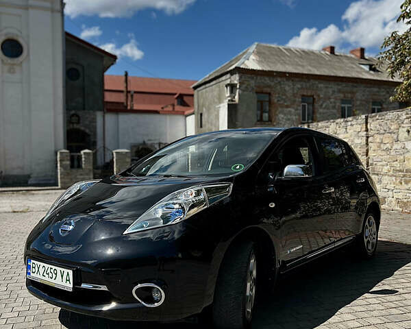 Черный Ниссан Лиф, объемом двигателя 0 л и пробегом 200 тыс. км за 6600 $, фото 1 на Automoto.ua