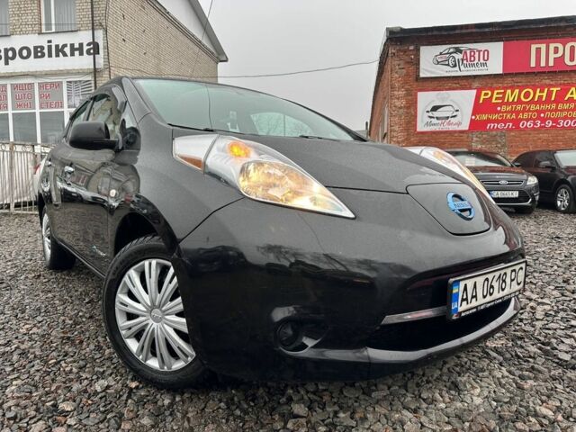 Черный Ниссан Лиф, объемом двигателя 0 л и пробегом 200 тыс. км за 4900 $, фото 1 на Automoto.ua