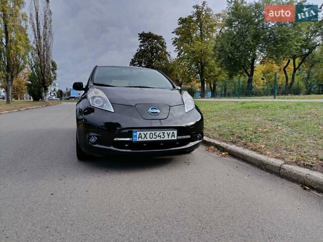 Черный Ниссан Лиф, объемом двигателя 0 л и пробегом 108 тыс. км за 8900 $, фото 1 на Automoto.ua