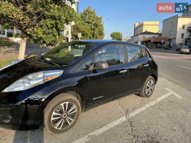 Черный Ниссан Лиф, объемом двигателя 0 л и пробегом 155 тыс. км за 5000 $, фото 1 на Automoto.ua