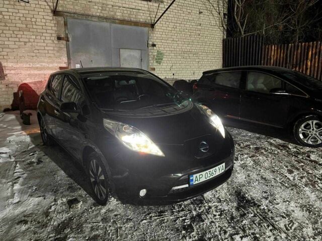 Черный Ниссан Лиф, объемом двигателя 0 л и пробегом 114 тыс. км за 6500 $, фото 1 на Automoto.ua