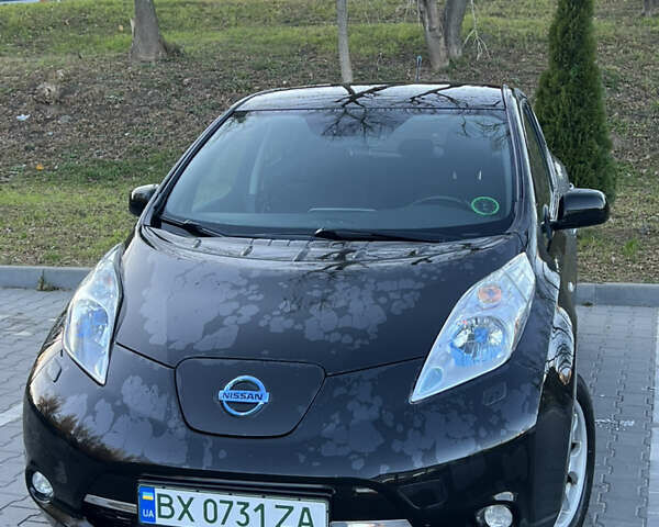 Ниссан Лиф 2013 в Хмельницком на Automoto.ua Черный Ниссан Лиф, объемом двигателя 0 л и пробегом 123 тыс. км за 6300 $, фото 1 на Automoto.ua