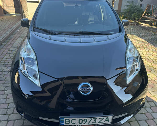 Черный Ниссан Лиф, объемом двигателя 0 л и пробегом 192 тыс. км за 10500 $, фото 1 на Automoto.ua