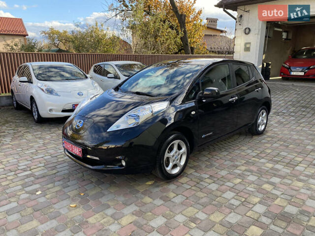 Ниссан Лиф 2013 в Черновцах на Automoto.ua Черный Ниссан Лиф, объемом двигателя 0 л и пробегом 67 тыс. км за 6590 $, фото 1 на Automoto.ua