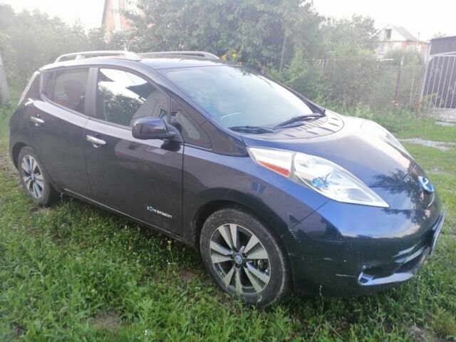 Чорний Ніссан Ліф, об'ємом двигуна 0 л та пробігом 150 тис. км за 5900 $, фото 1 на Automoto.ua