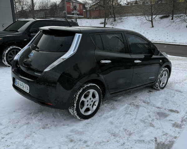 Чорний Ніссан Ліф, об'ємом двигуна 0 л та пробігом 121 тис. км за 7500 $, фото 1 на Automoto.ua
