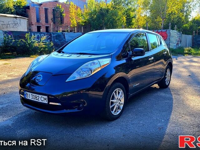 Черный Ниссан Лиф, объемом двигателя 0 л и пробегом 230 тыс. км за 4800 $, фото 1 на Automoto.ua