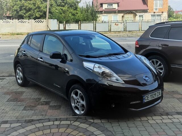 Черный Ниссан Лиф, объемом двигателя 0 л и пробегом 310 тыс. км за 4100 $, фото 1 на Automoto.ua