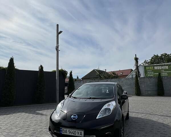 Чорний Ніссан Ліф, об'ємом двигуна 0 л та пробігом 118 тис. км за 7800 $, фото 1 на Automoto.ua