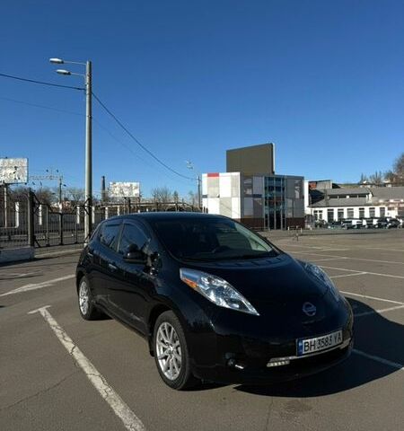 Чорний Ніссан Ліф, об'ємом двигуна 0 л та пробігом 176 тис. км за 7000 $, фото 1 на Automoto.ua