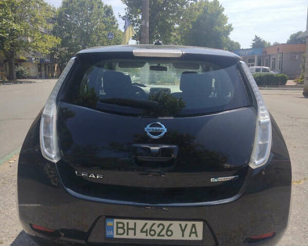 Чорний Ніссан Ліф, об'ємом двигуна 0 л та пробігом 110 тис. км за 6999 $, фото 1 на Automoto.ua