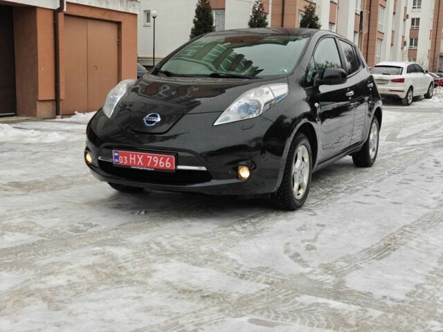 Черный Ниссан Лиф, объемом двигателя 0 л и пробегом 103 тыс. км за 5250 $, фото 1 на Automoto.ua