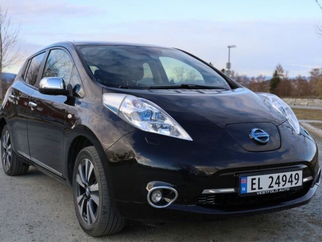 Чорний Ніссан Ліф, об'ємом двигуна 0 л та пробігом 87 тис. км за 7100 $, фото 1 на Automoto.ua