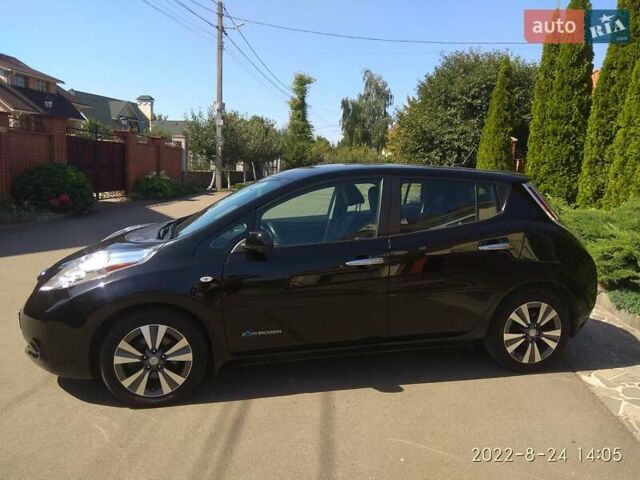 Черный Ниссан Лиф, объемом двигателя 0 л и пробегом 124 тыс. км за 11950 $, фото 1 на Automoto.ua