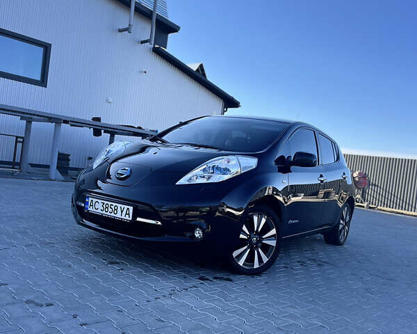 Чорний Ніссан Ліф, об'ємом двигуна 0 л та пробігом 164 тис. км за 8500 $, фото 1 на Automoto.ua