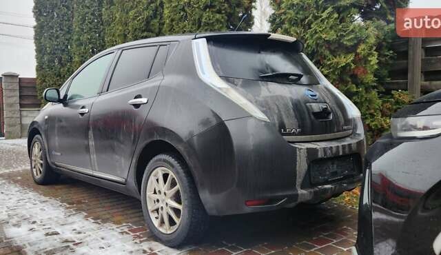 Черный Ниссан Лиф, объемом двигателя 0 л и пробегом 90 тыс. км за 6550 $, фото 1 на Automoto.ua