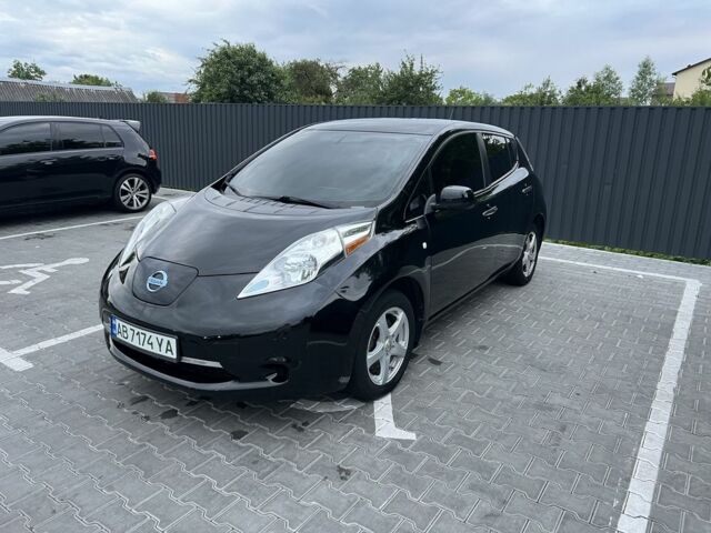 Черный Ниссан Лиф, объемом двигателя 0 л и пробегом 130 тыс. км за 5650 $, фото 1 на Automoto.ua