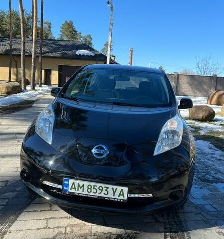 Чорний Ніссан Ліф, об'ємом двигуна 0 л та пробігом 107 тис. км за 8200 $, фото 1 на Automoto.ua