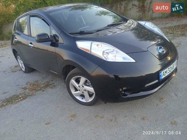 Черный Ниссан Лиф, объемом двигателя 0 л и пробегом 121 тыс. км за 6999 $, фото 1 на Automoto.ua