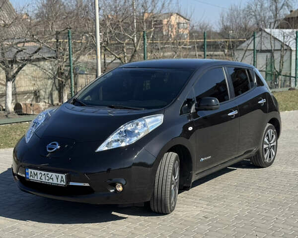 Черный Ниссан Лиф, объемом двигателя 0 л и пробегом 135 тыс. км за 7600 $, фото 1 на Automoto.ua