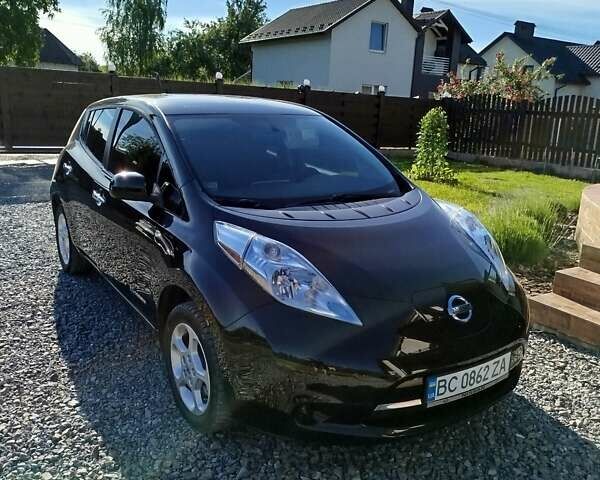 Черный Ниссан Лиф, объемом двигателя 0 л и пробегом 180 тыс. км за 6500 $, фото 1 на Automoto.ua