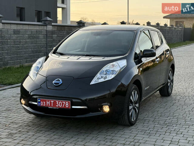 Чорний Ніссан Ліф, об'ємом двигуна 0 л та пробігом 90 тис. км за 7700 $, фото 1 на Automoto.ua