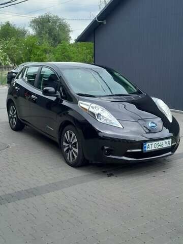 Черный Ниссан Лиф, объемом двигателя 0 л и пробегом 126 тыс. км за 8600 $, фото 1 на Automoto.ua