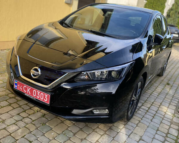 Черный Ниссан Лиф, объемом двигателя 0 л и пробегом 97 тыс. км за 13499 $, фото 1 на Automoto.ua