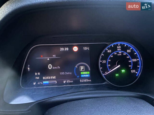 Чорний Ніссан Ліф, об'ємом двигуна 0 л та пробігом 908 тис. км за 11500 $, фото 1 на Automoto.ua