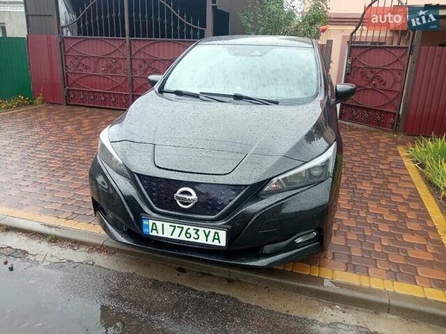Черный Ниссан Лиф, объемом двигателя 0 л и пробегом 131 тыс. км за 11800 $, фото 1 на Automoto.ua