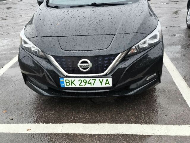 Чорний Ніссан Ліф, об'ємом двигуна 0 л та пробігом 145 тис. км за 14000 $, фото 1 на Automoto.ua