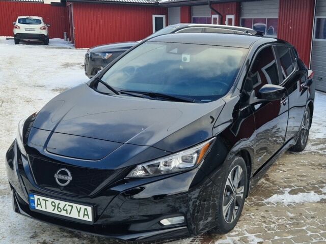 Чорний Ніссан Ліф, об'ємом двигуна 0 л та пробігом 125 тис. км за 13000 $, фото 1 на Automoto.ua