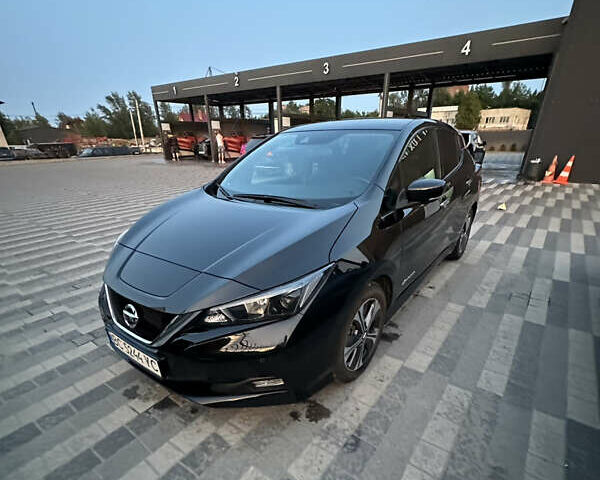 Чорний Ніссан Ліф, об'ємом двигуна 0 л та пробігом 67 тис. км за 13100 $, фото 1 на Automoto.ua