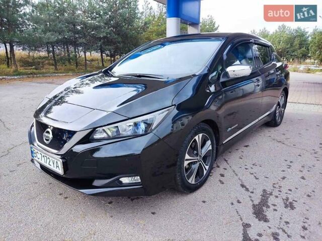Чорний Ніссан Ліф, об'ємом двигуна 0 л та пробігом 155 тис. км за 12500 $, фото 1 на Automoto.ua