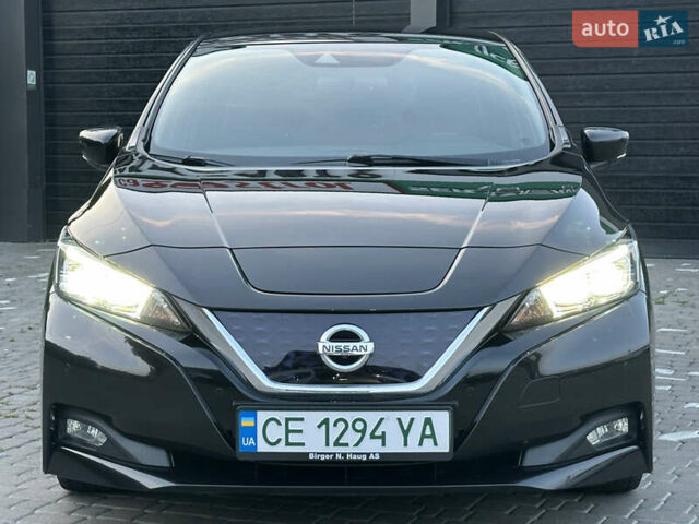 Черный Ниссан Лиф, объемом двигателя 0 л и пробегом 95 тыс. км за 13000 $, фото 1 на Automoto.ua
