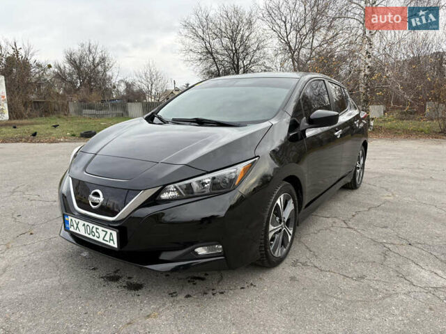 Черный Ниссан Лиф, объемом двигателя 0 л и пробегом 97 тыс. км за 10300 $, фото 1 на Automoto.ua