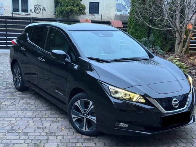 Чорний Ніссан Ліф, об'ємом двигуна 0 л та пробігом 68 тис. км за 8700 $, фото 1 на Automoto.ua